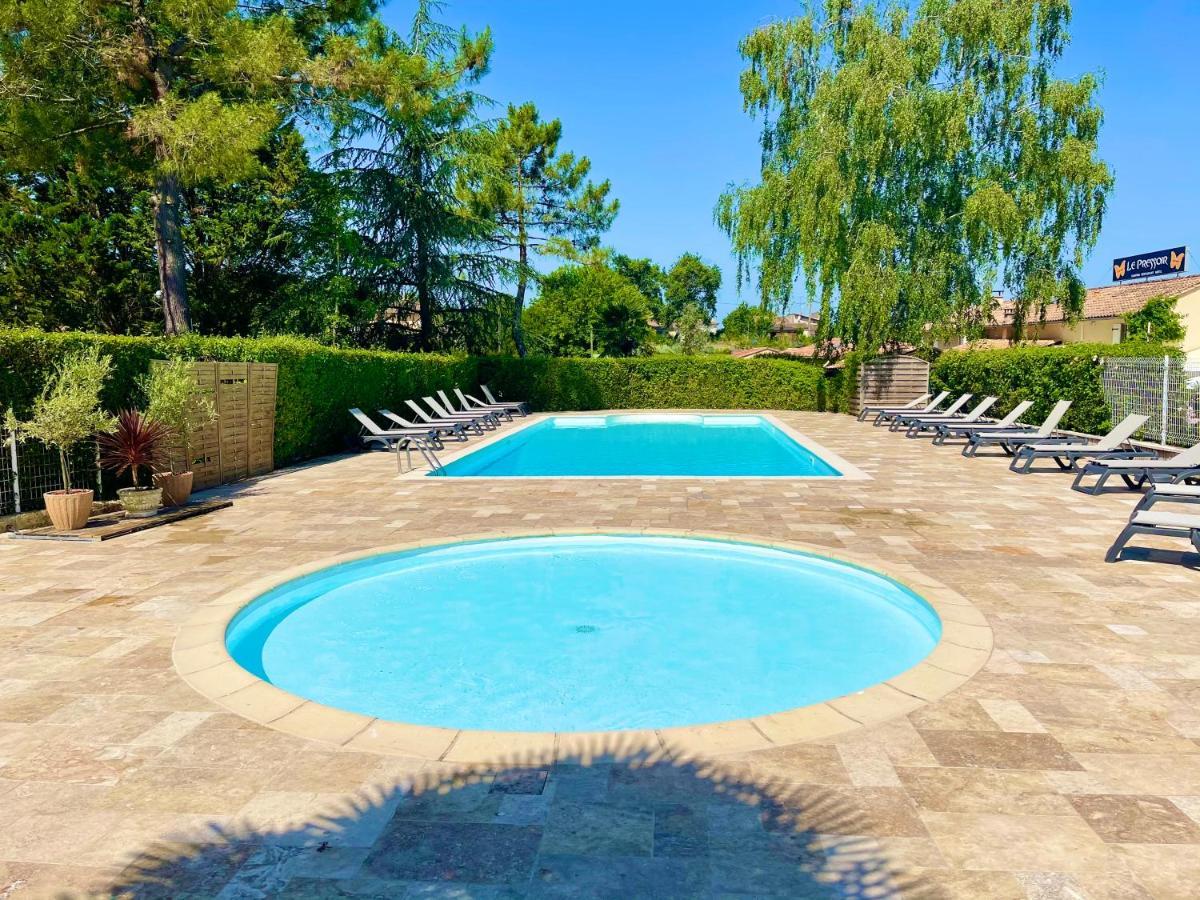 Camping Le Pressoir Petit-Palais-et-Cornemps المظهر الخارجي الصورة